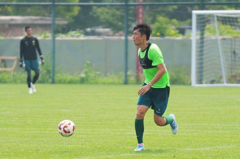 中超｜李磊：我应该留下来和国安一起争冠