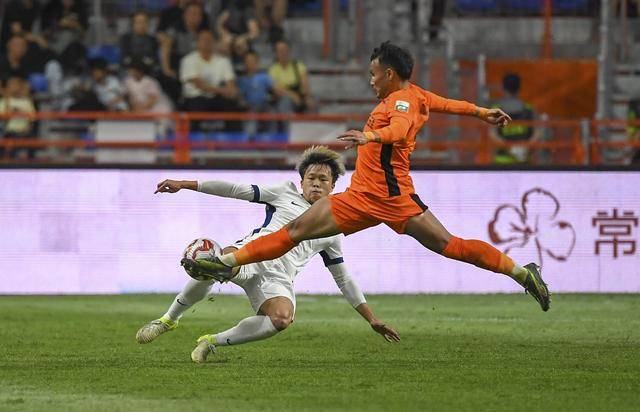 中超：云南玉昆胜梅州客家