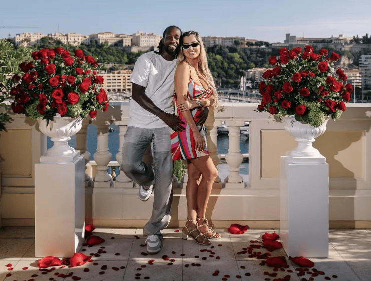 贝弗利求婚成功，37岁离开NBA，超模妻子火辣，赚8055万人生赢家