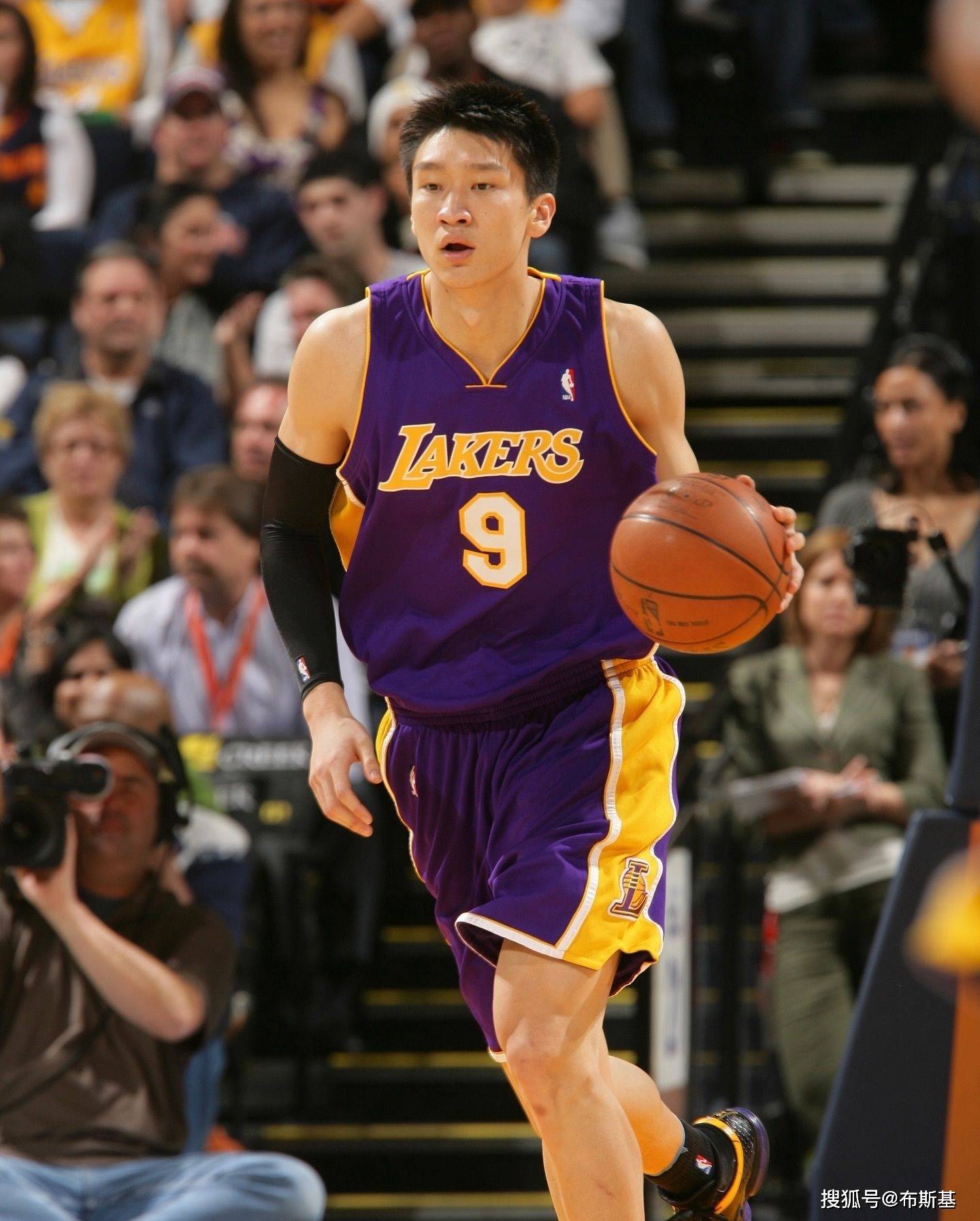 2米05黄种人后卫，唯一的NBA+CBA双料冠军，奥运会大帽魔兽的大圣