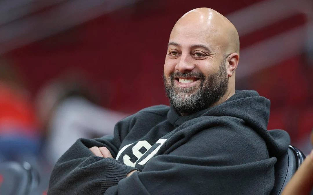 6次失误+三分7中1，火箭队新秀低端局打不明白，斯通不交易失算了