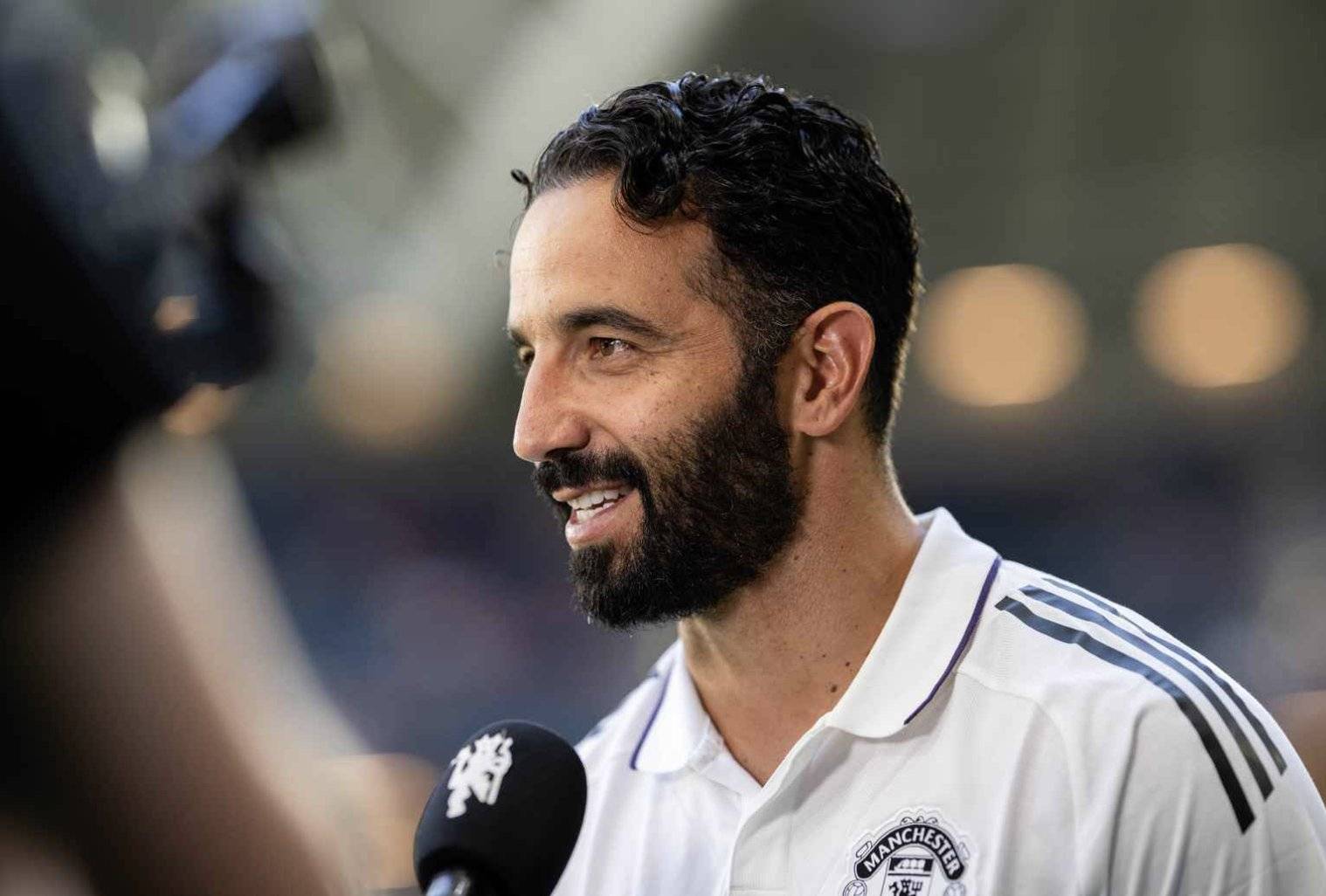 阿莫林爱将曝曼联新赛季目标！票房担当，富勒姆战红魔票价700镑