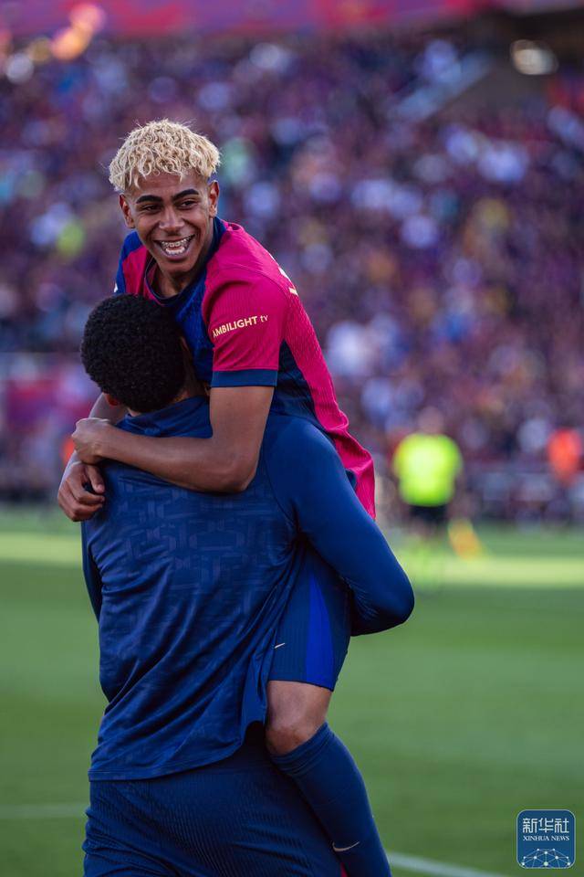 足球 | 西甲：巴塞罗那胜皇家马德里