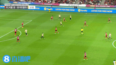 半场-亚马尔双响+被断致丢球莱万建功 巴塞罗那3-2首尔FC