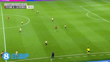 半场-亚马尔双响+被断致丢球莱万建功 巴塞罗那3-2首尔FC