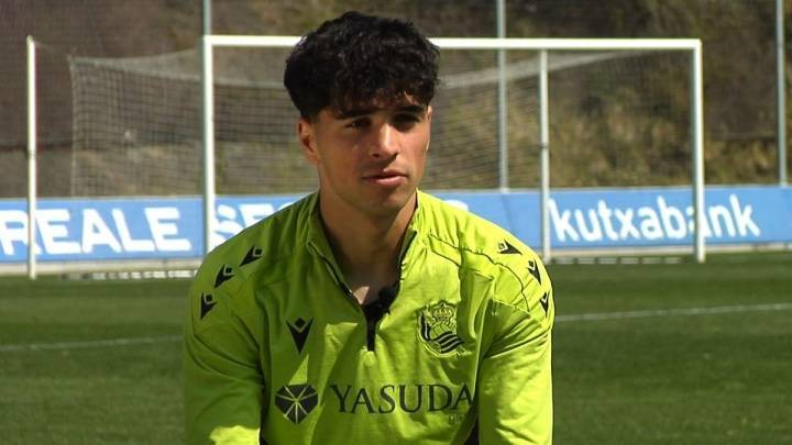 邮报：阿森纳关注皇社年轻后卫乔恩-马丁，同时有意格洛赫等人