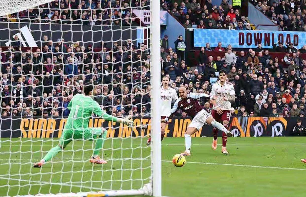 英超第15轮阿斯顿维拉2-1阿森纳