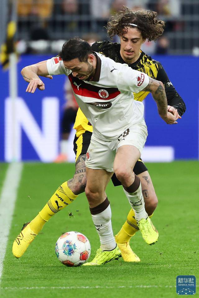 足球 | 德甲：多特蒙德胜圣保利