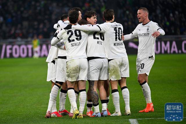 德甲丨门兴格拉德巴赫胜奥格斯堡