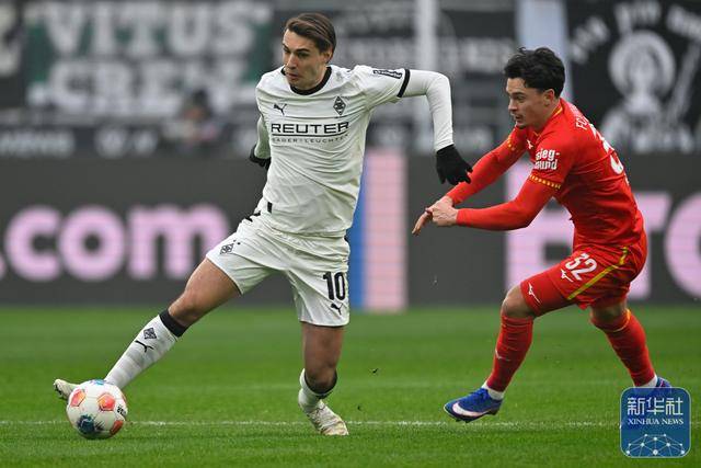 德甲丨门兴格拉德巴赫胜奥格斯堡