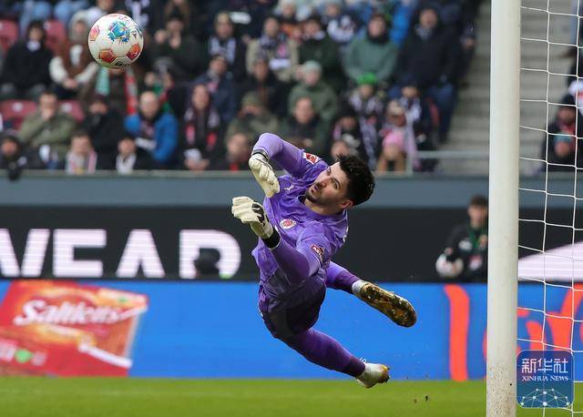 德甲：奥格斯堡胜圣保利