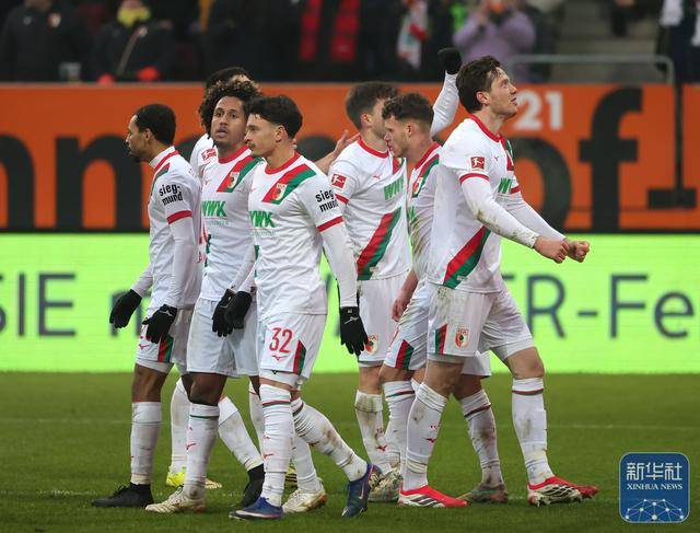 德甲：奥格斯堡胜圣保利