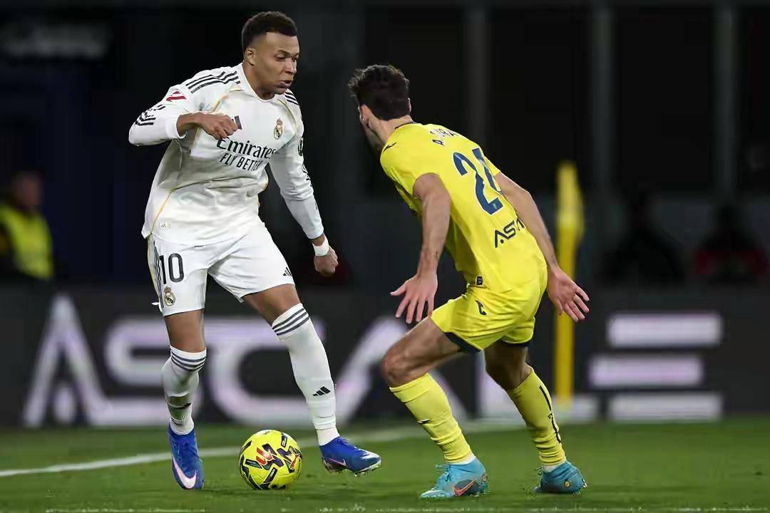 西甲第21轮皇马2-0击败比利亚雷亚尔