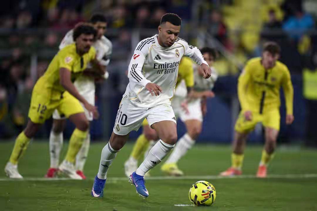 西甲第21轮皇马2-0击败比利亚雷亚尔