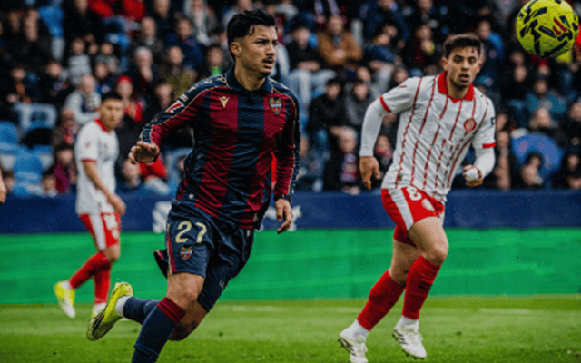 西甲：巴列卡诺vs莱万特，谁能延续强势状态？